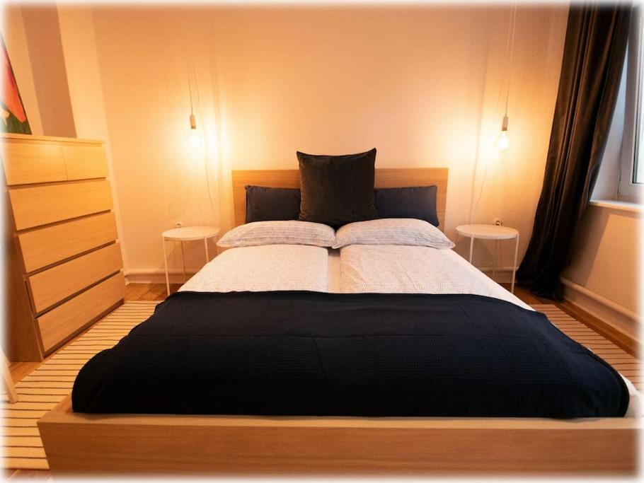 Gemuetlich - 2 Zimmer-Altbau, 24H Check-In Kiel Ngoại thất bức ảnh